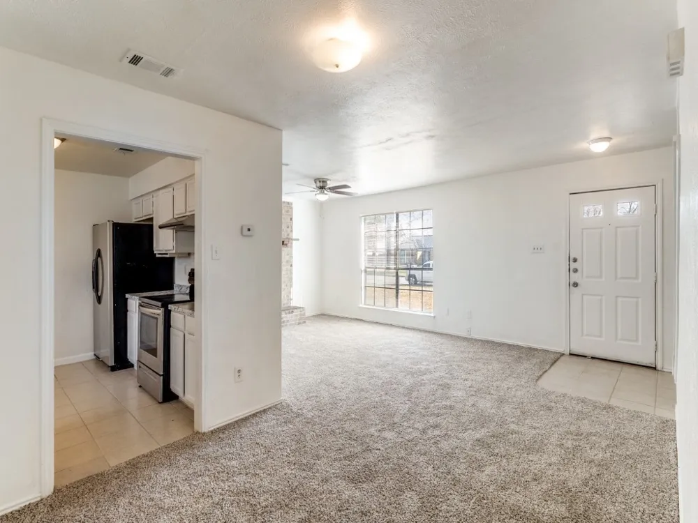 2321 Colonial Mesquite, TX 75150