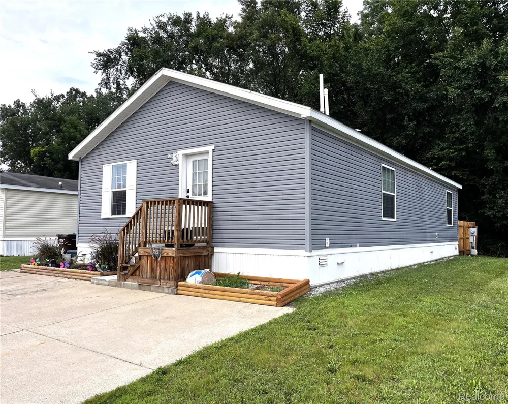 563 Allen #48 Road Milan City, MI 48160