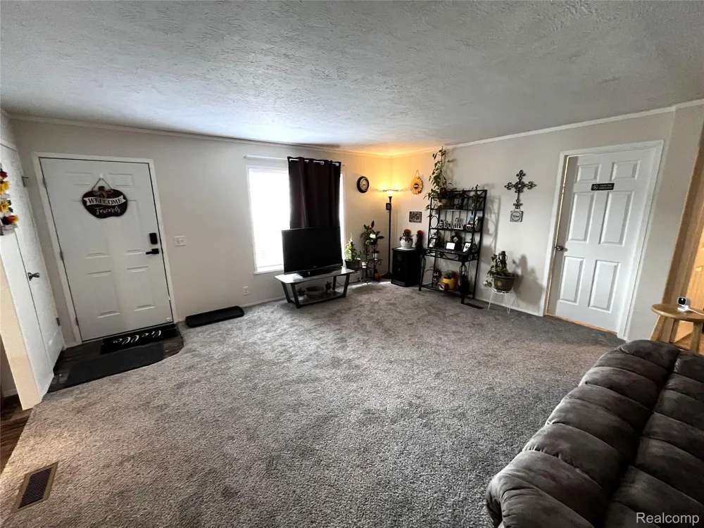 563 Allen #48 Road Milan City, MI 48160