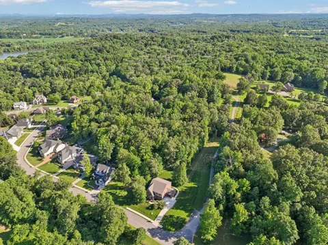 124 Angels Cove Ln