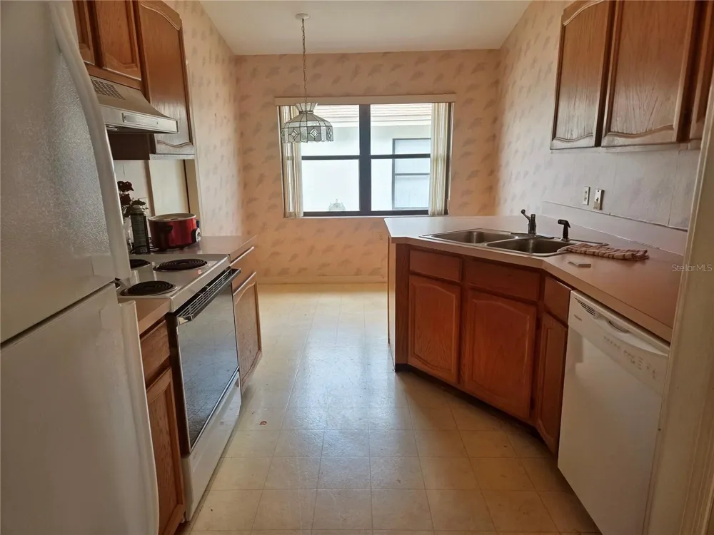 6217 RAVEN RUN Lakeland, FL 33809