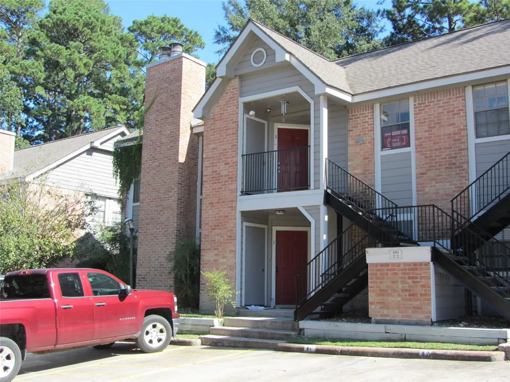 2401 Sycamore Avenue #B3 Huntsville, TX 77340