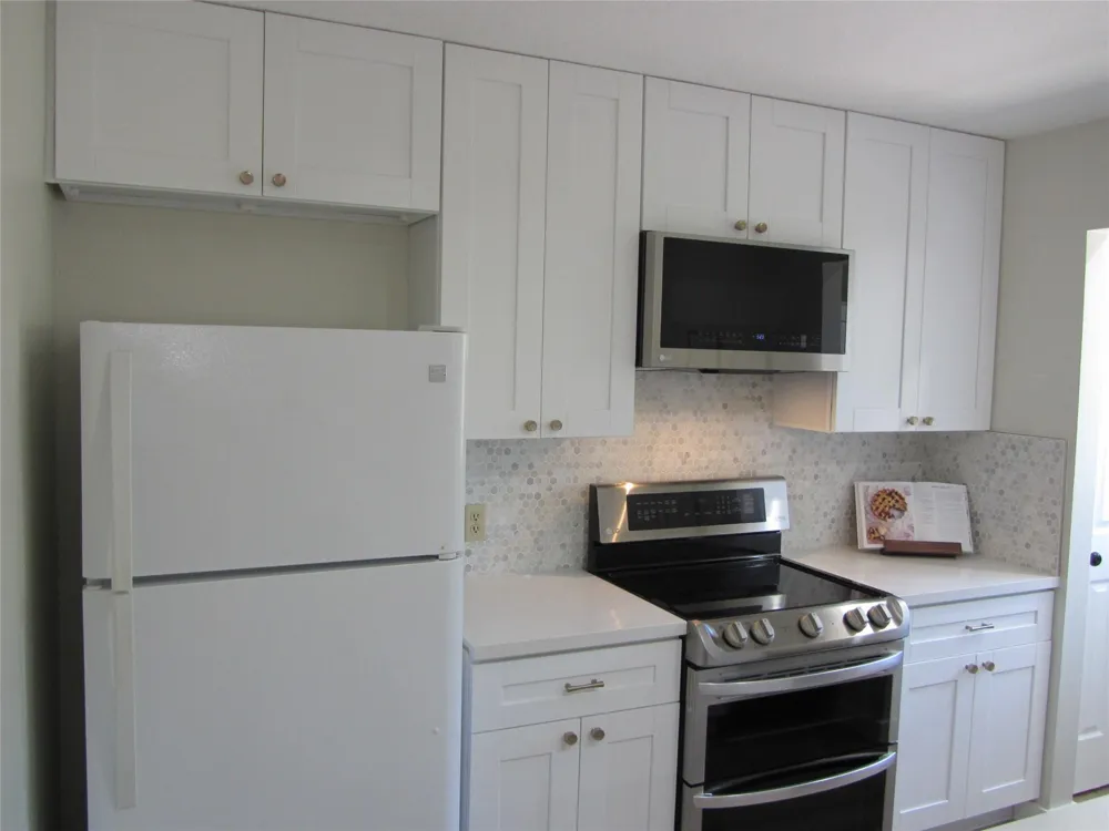2401 Sycamore Avenue #B3 Huntsville, TX 77340