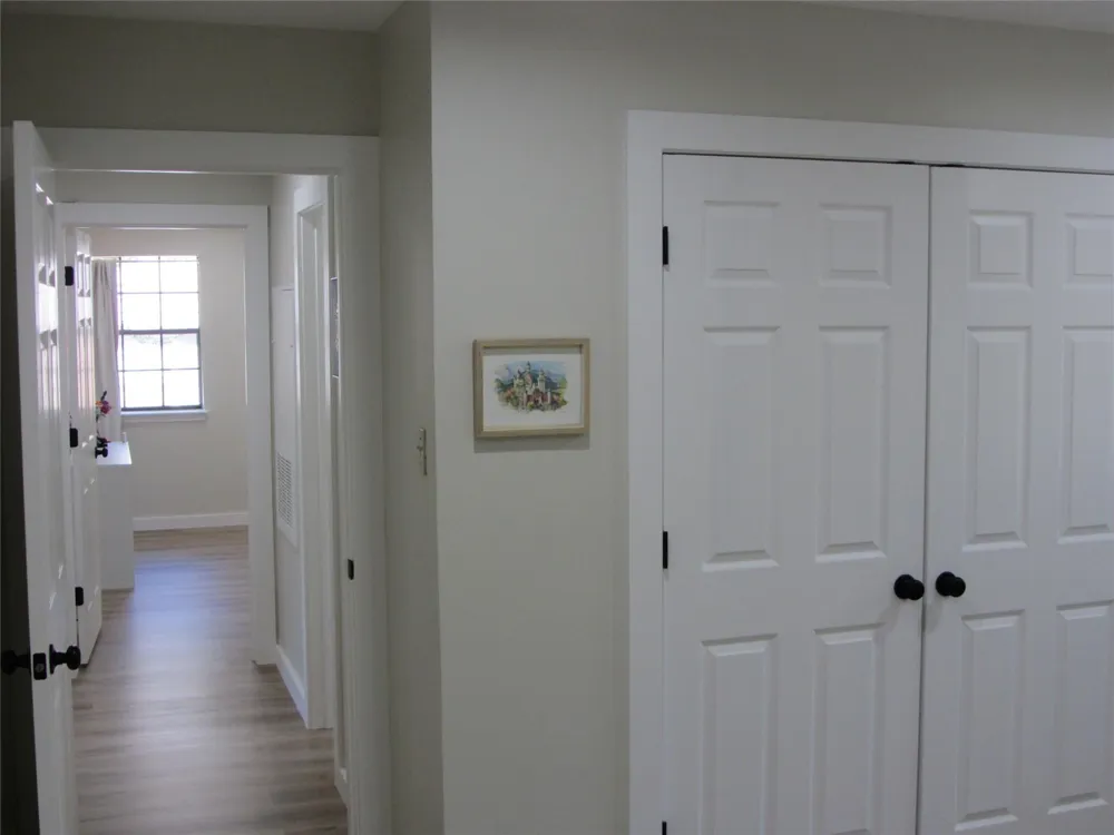 2401 Sycamore Avenue #B3 Huntsville, TX 77340