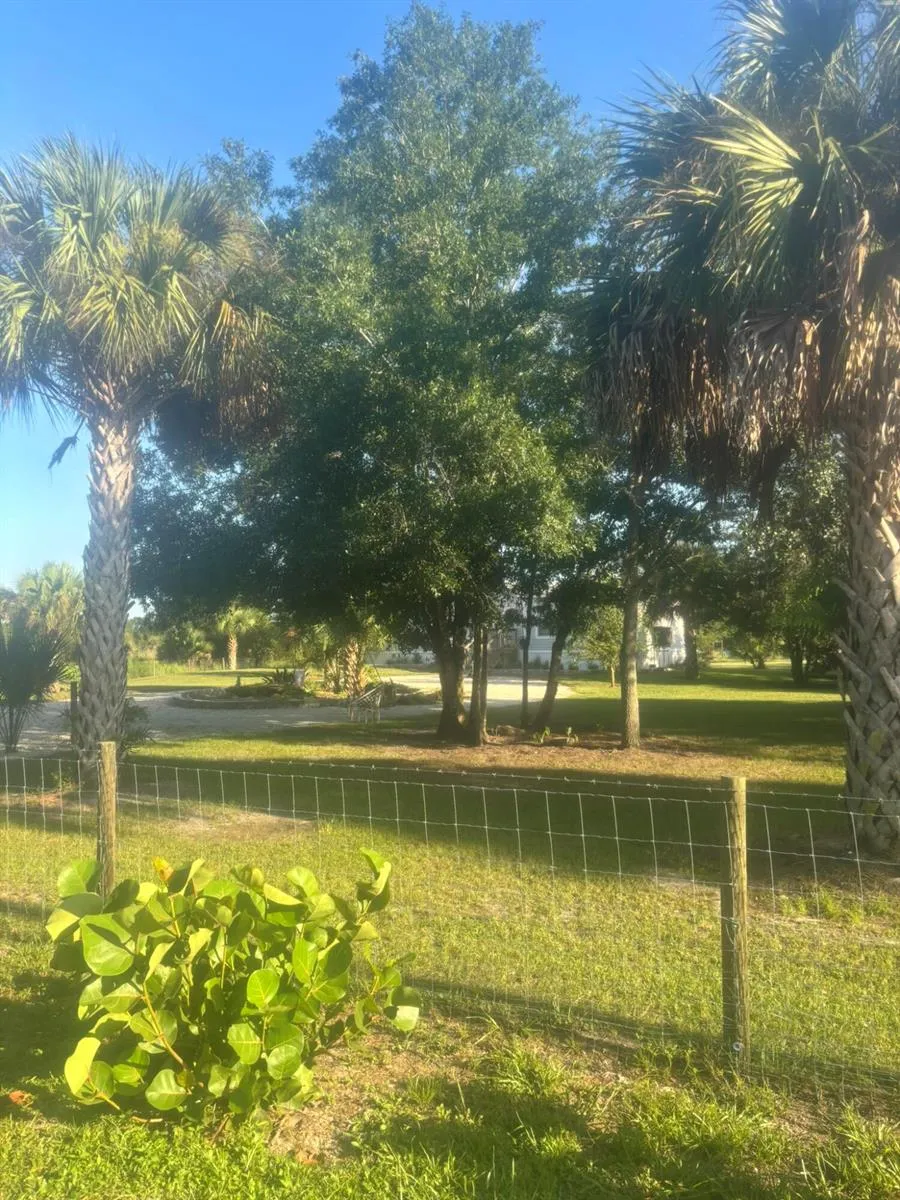15136 NW 292nd Street Okeechobee, FL 34972
