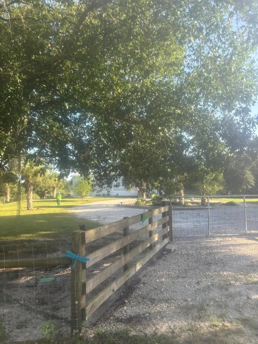 15136 NW 292nd Street Okeechobee, FL 34972