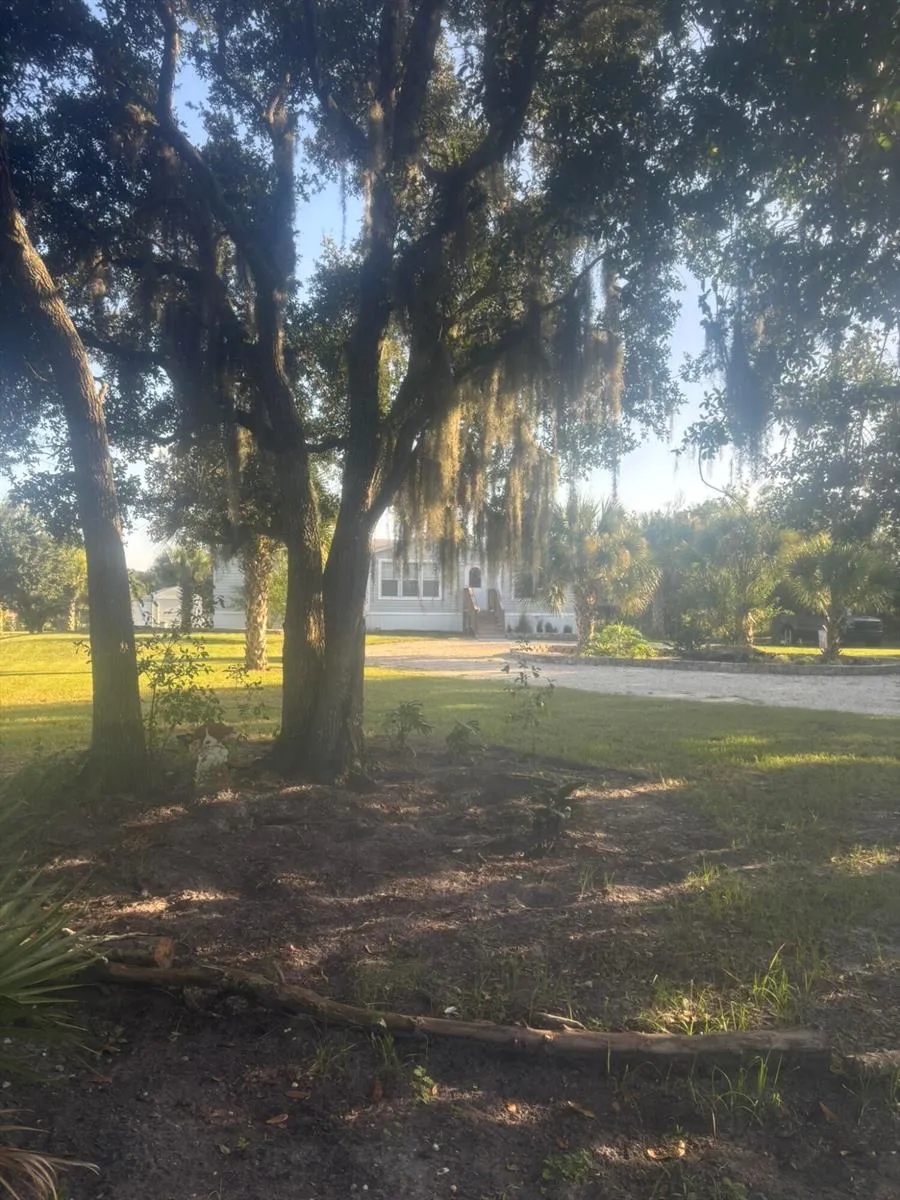 15136 NW 292nd Street Okeechobee, FL 34972