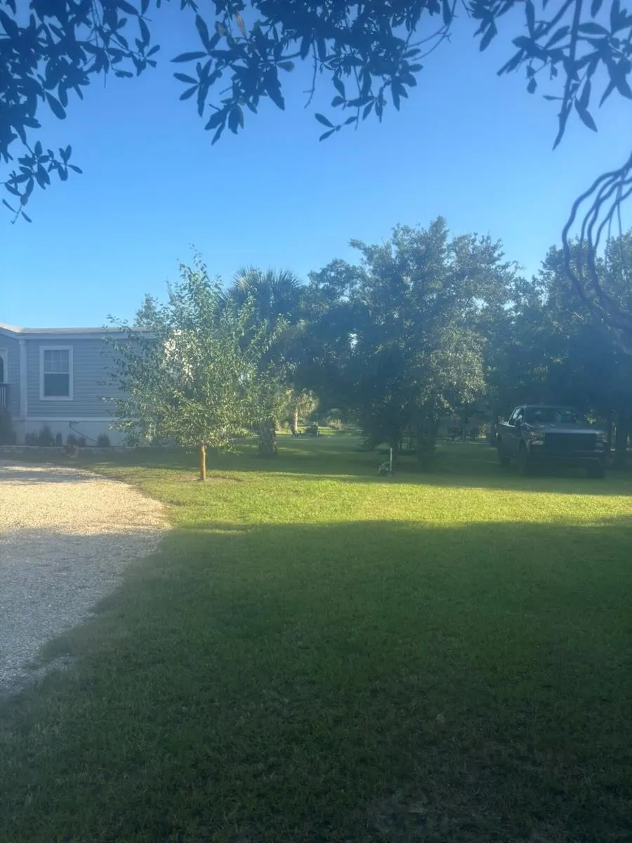 15136 NW 292nd Street Okeechobee, FL 34972