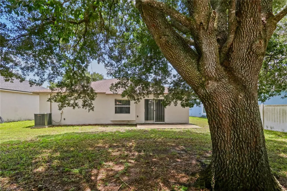 34703 BIRCHMONT LANE Zephyrhills, FL 33541