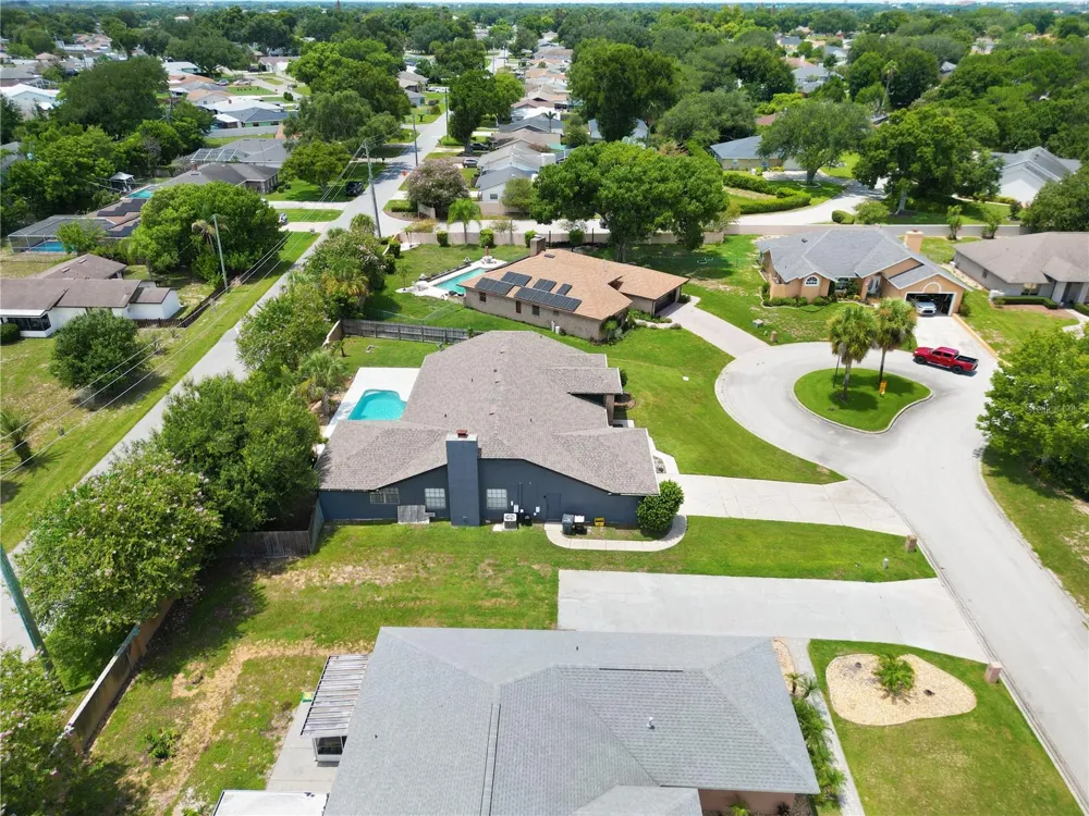 280 SANTA ROSA DRIVE Winter Haven, FL 33884
