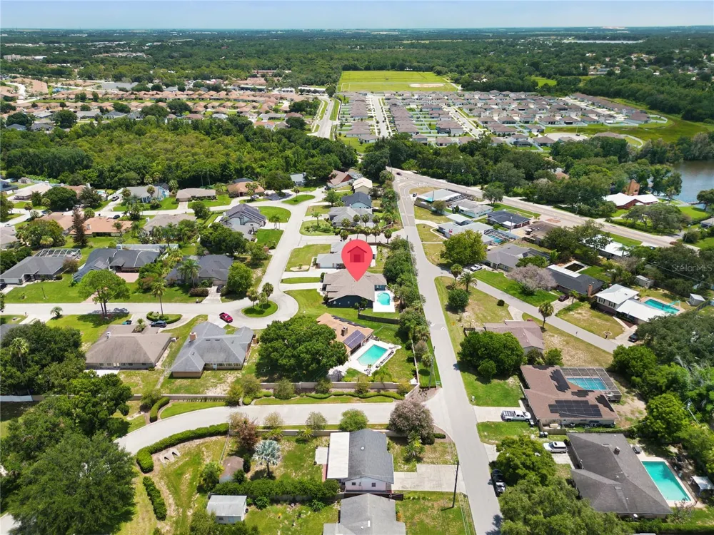 280 SANTA ROSA DRIVE Winter Haven, FL 33884
