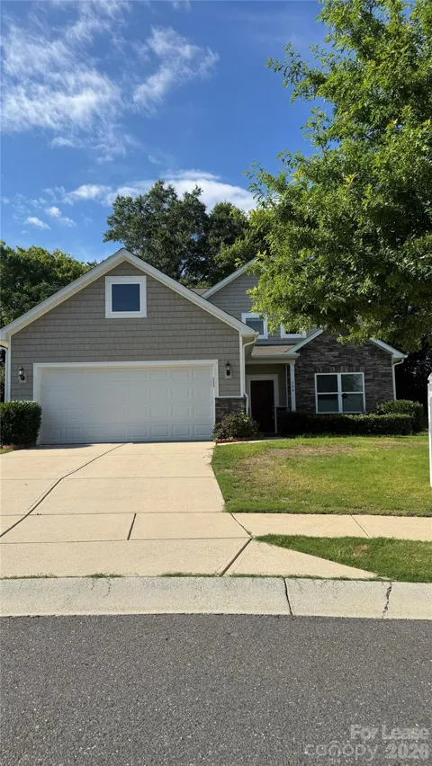 504 Twelve Oaks Lane