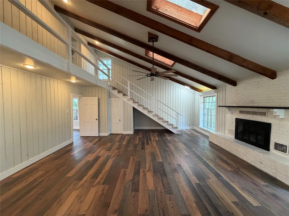 923 S Lindsay Street Gainesville, TX 76240