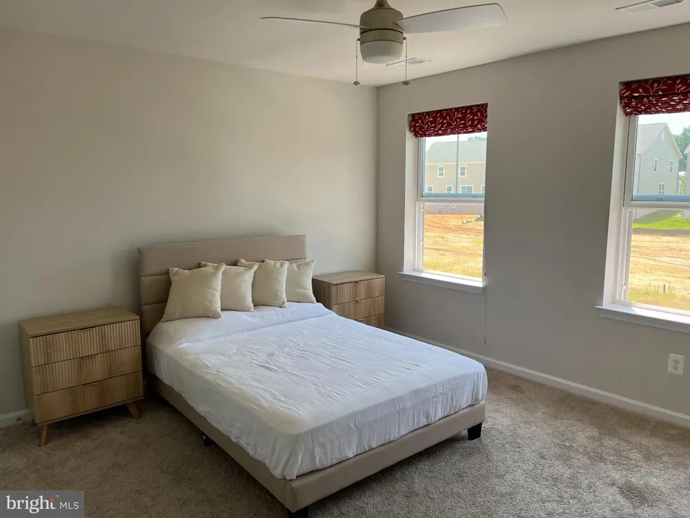9898 OBIN LANE Waldorf, MD 20601
