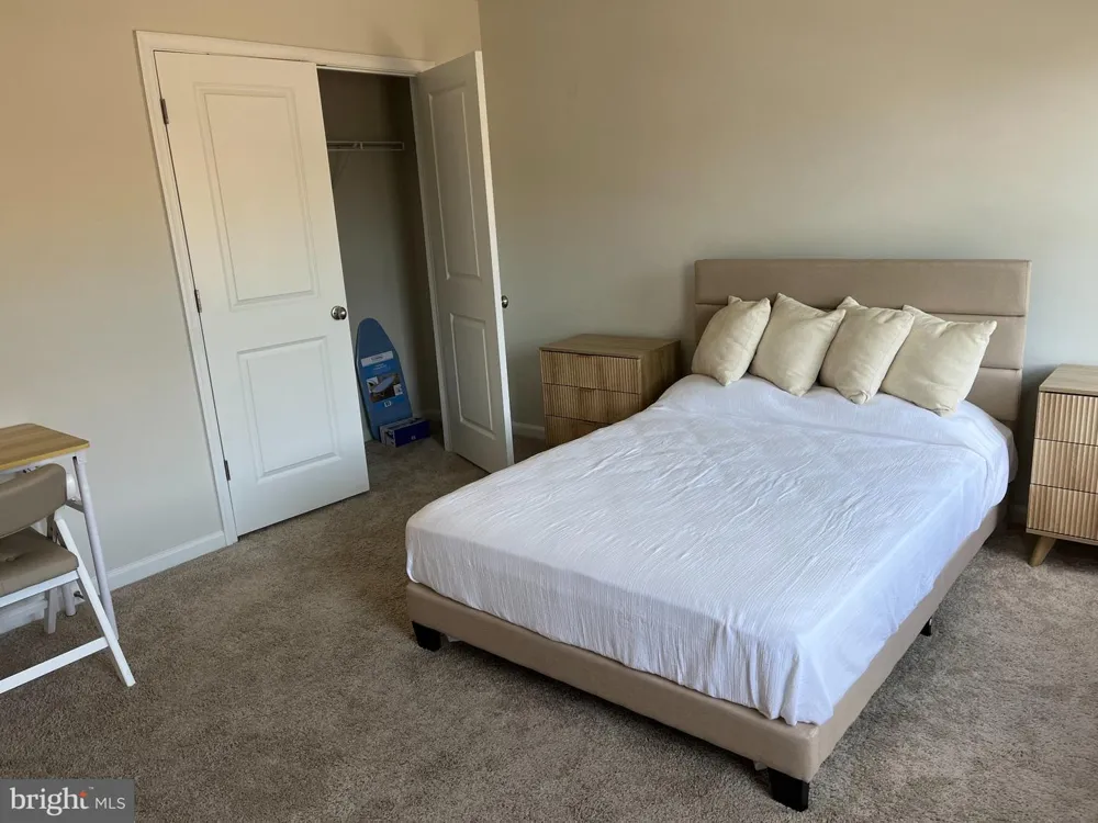 9898 OBIN LANE Waldorf, MD 20601