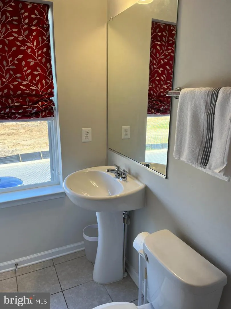 9898 OBIN LANE Waldorf, MD 20601