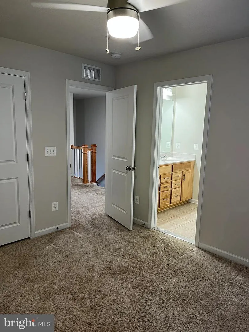 9898 OBIN LANE Waldorf, MD 20601