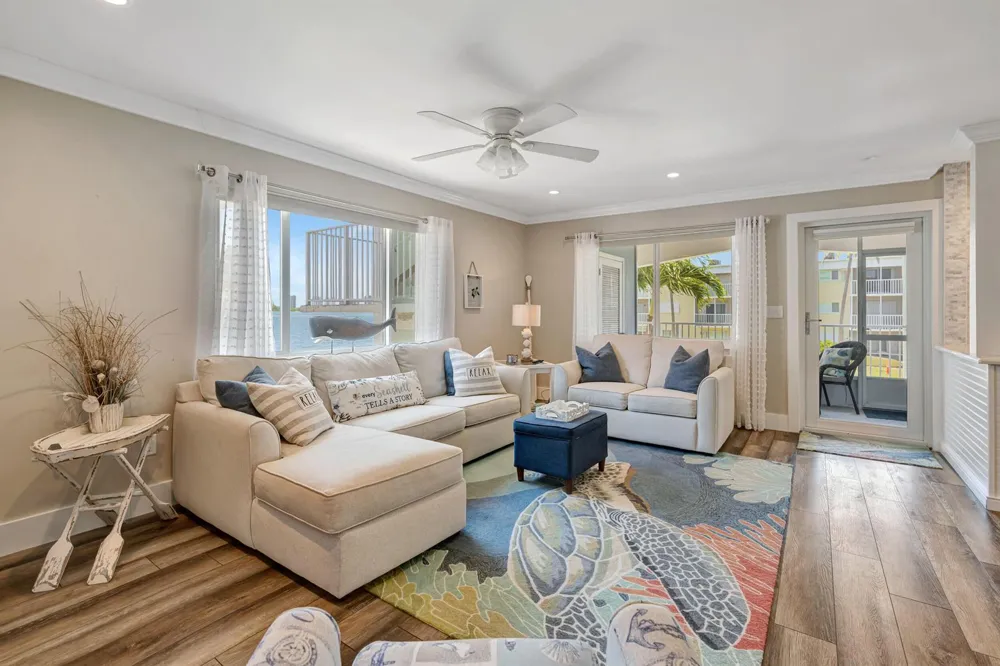 110 SHORE COURT #201 North Palm Beach, FL 33408