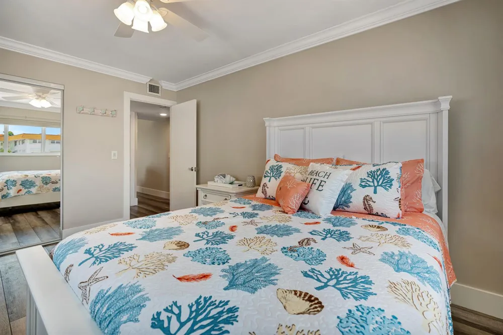 110 SHORE COURT #201 North Palm Beach, FL 33408