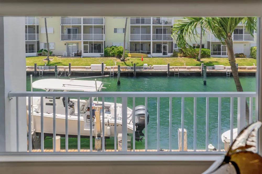 110 SHORE COURT #201 North Palm Beach, FL 33408