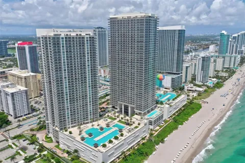 1830 S Ocean Dr #1912