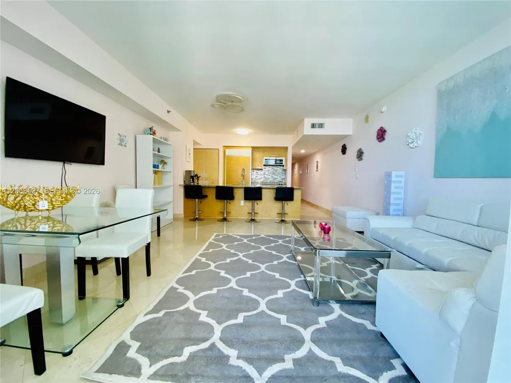 1830 S Ocean Dr #1912 Hallandale Beach, FL 33009