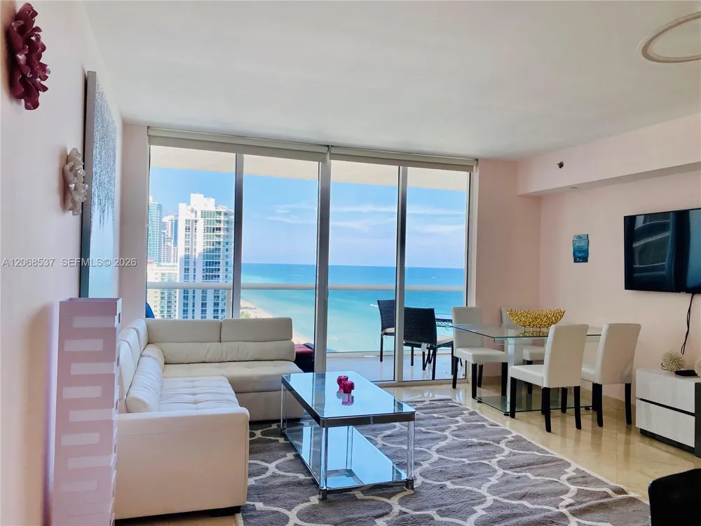 1830 S Ocean Dr #1912 Hallandale Beach, FL 33009