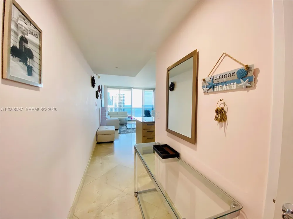 1830 S Ocean Dr #1912 Hallandale Beach, FL 33009