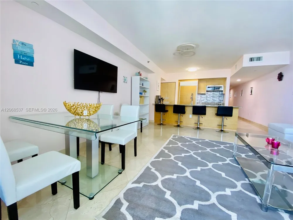 1830 S Ocean Dr #1912 Hallandale Beach, FL 33009