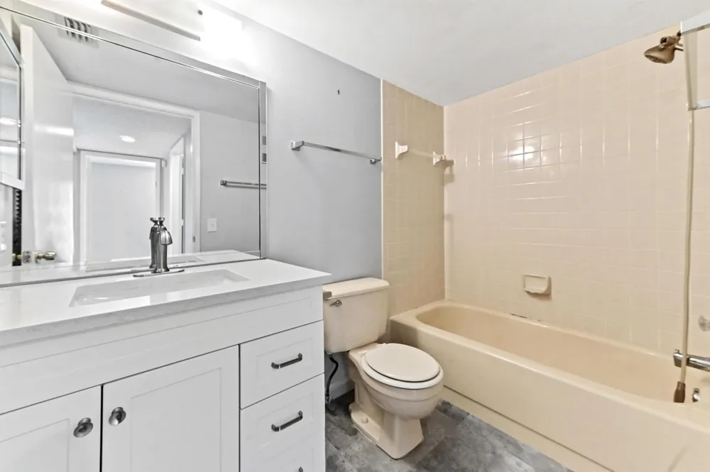 14895 Builtmore Way #107 Delray Beach, FL 33446