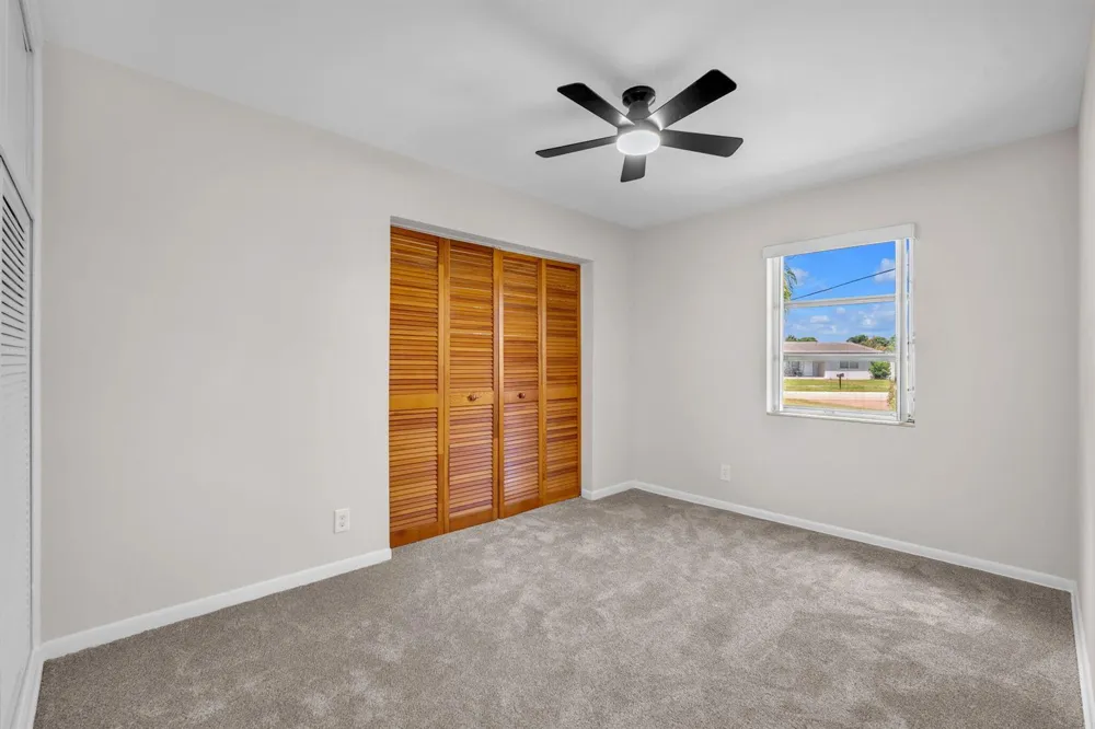 145 Greenbrier Drive Palm Springs, FL 33461