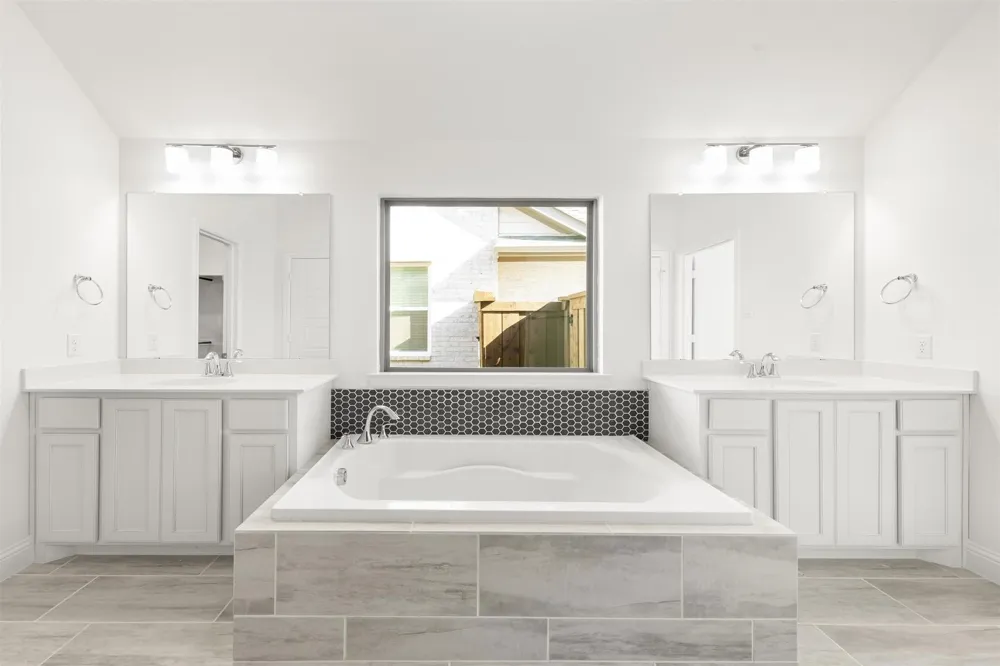 985 Joy Mill Place Lavon, TX 75166