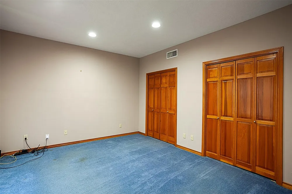 2220 Fm-1013 Hillister, TX 77624
