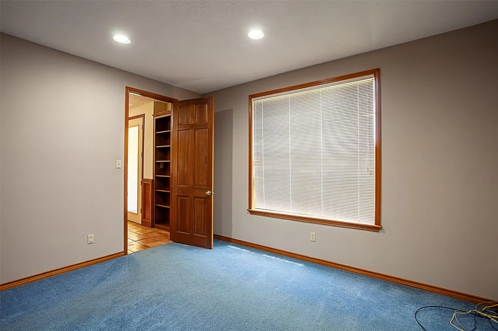 2220 Fm-1013 Hillister, TX 77624
