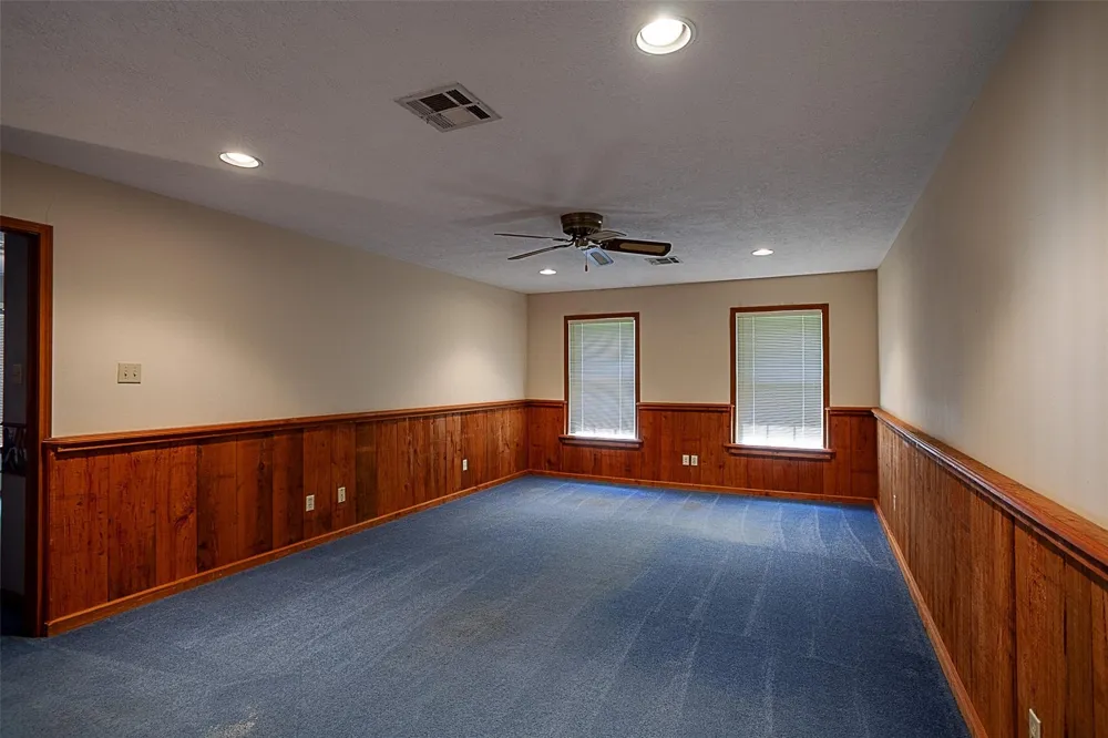 2220 Fm-1013 Hillister, TX 77624