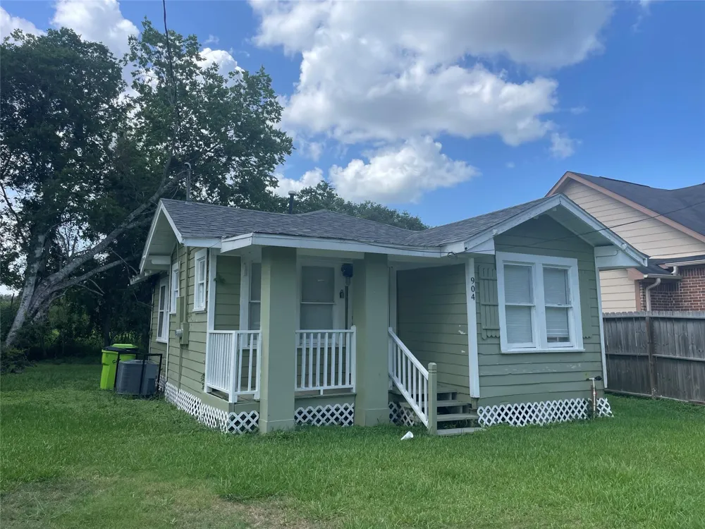 904 Fields Street Richmond, TX 77469