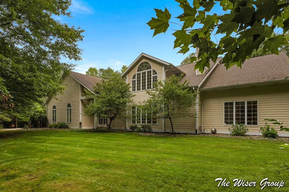 14761 Trillium Drive Augusta, MI 49012