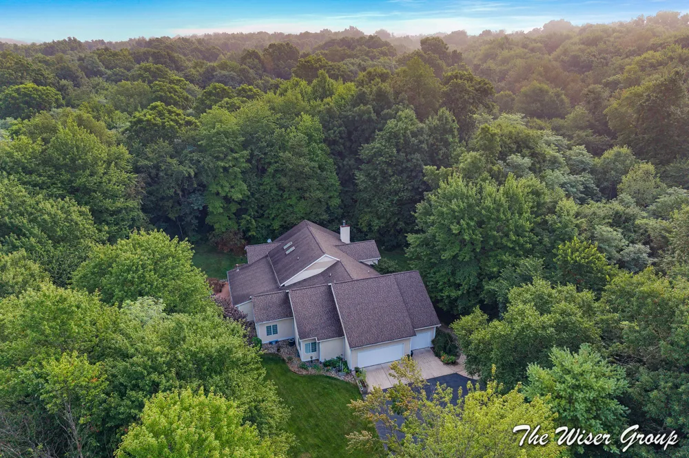 14761 Trillium Drive Augusta, MI 49012