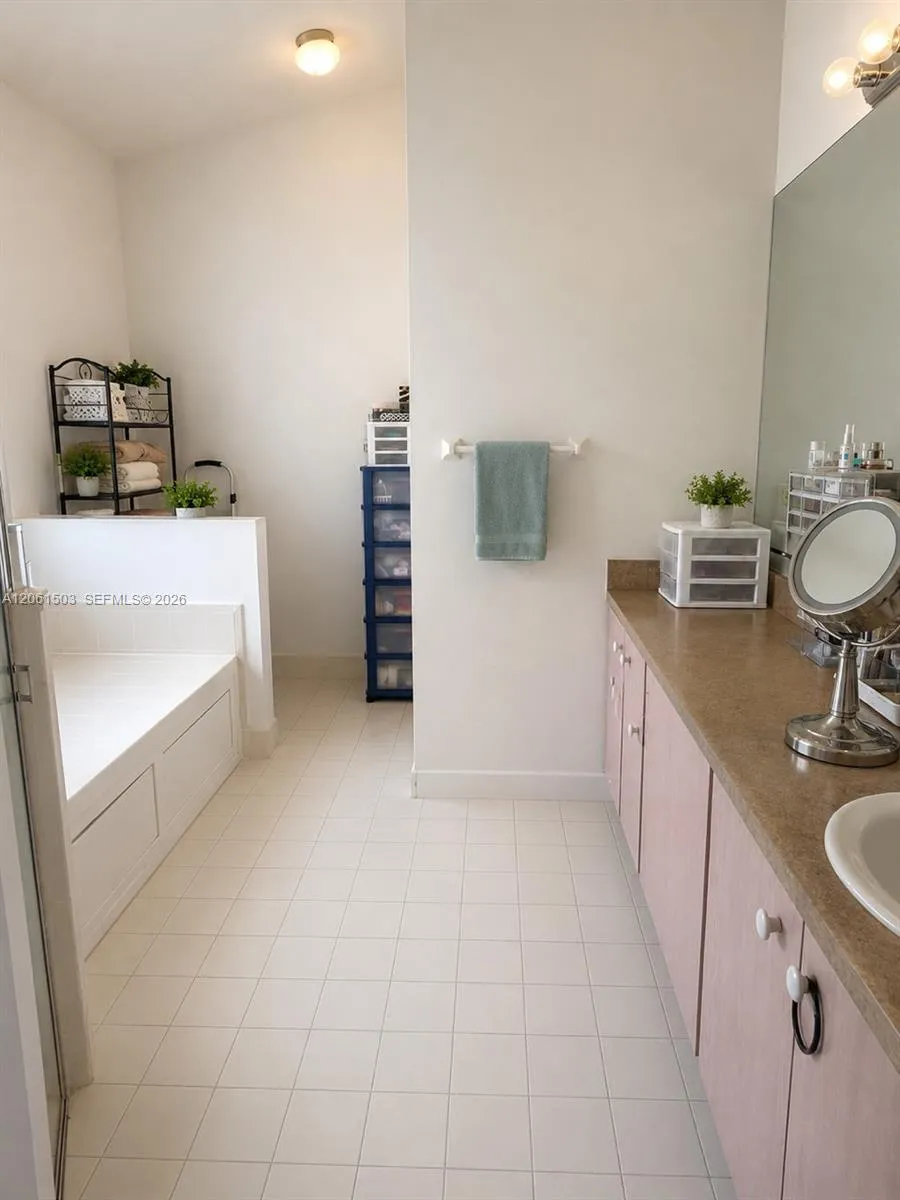 4874 NW 57th Mnr Coconut Creek, FL 33073