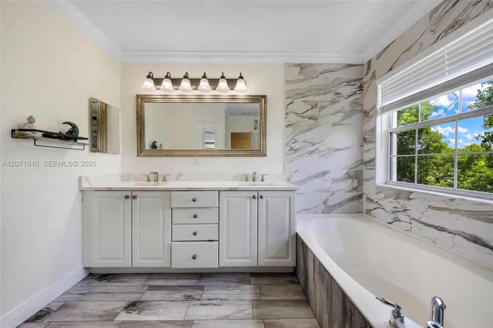 4501 Windmill Palm Way #4501 Green Acres, FL 33463