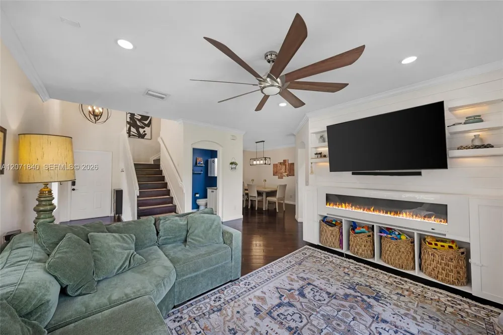 4501 Windmill Palm Way #4501 Green Acres, FL 33463