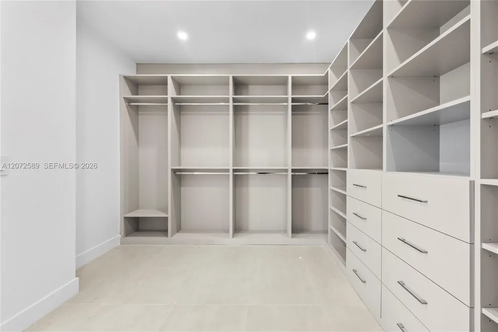 1319 NE 13th Ave #1319 Fort Lauderdale, FL 33304