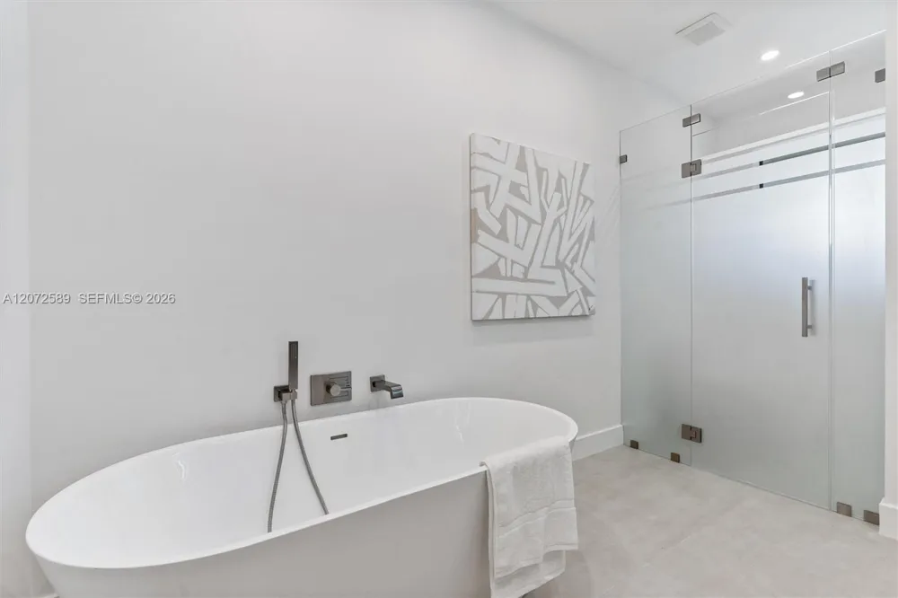 1319 NE 13th Ave #1319 Fort Lauderdale, FL 33304