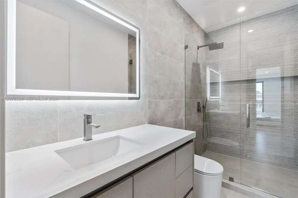 1319 NE 13th Ave #1319 Fort Lauderdale, FL 33304