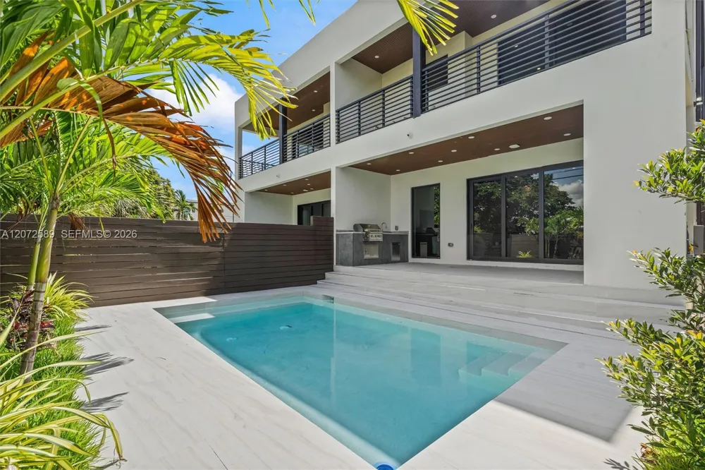 1319 NE 13th Ave #1319 Fort Lauderdale, FL 33304