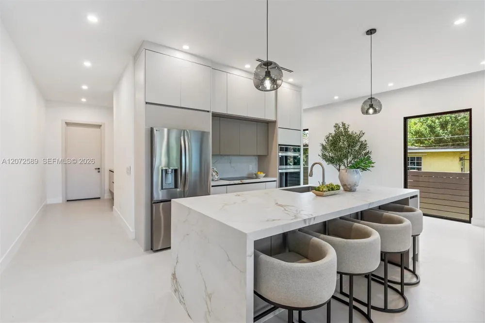 1319 NE 13th Ave #1319 Fort Lauderdale, FL 33304