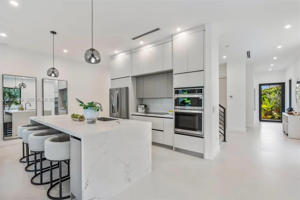 1319 NE 13th Ave #1319 Fort Lauderdale, FL 33304