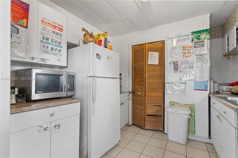 1781 NW 152nd Ter Miami Gardens, FL 33054