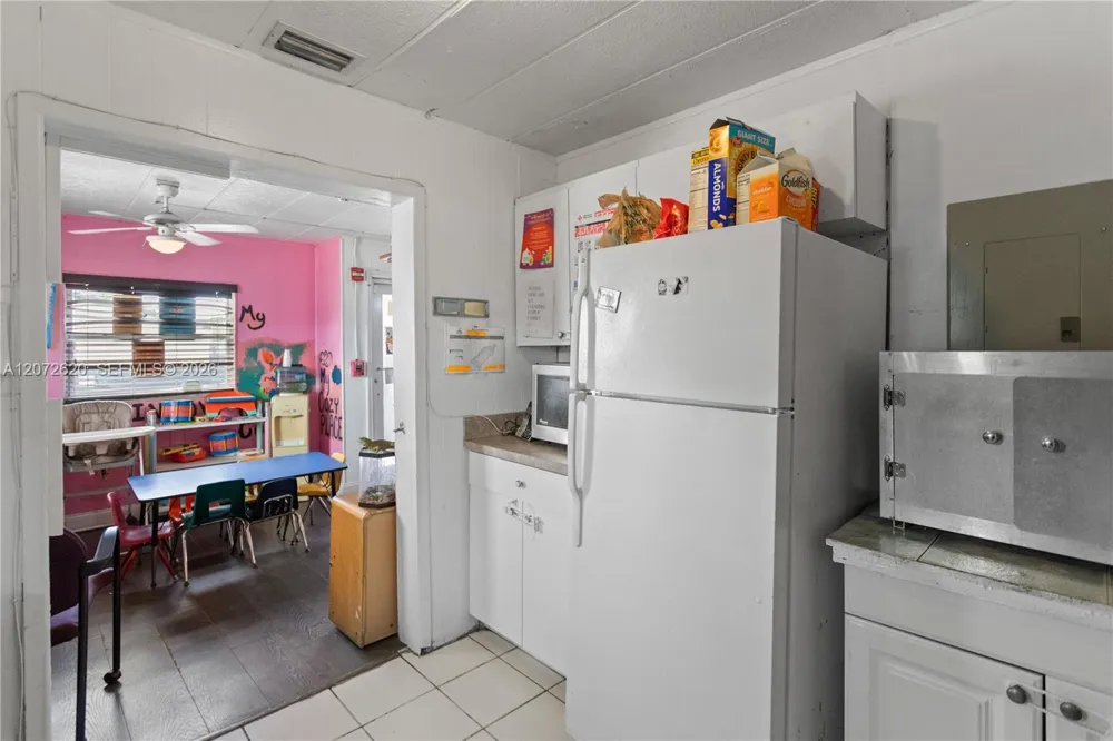1781 NW 152nd Ter Miami Gardens, FL 33054