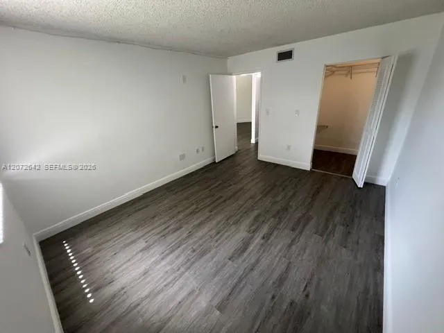 6288 NW 186th St #109 Hialeah, FL 33015